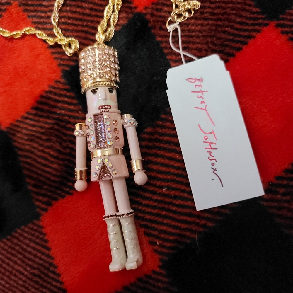 NWT Betsey Johnson Rhinestone Pink Nutcracker Pendant With 18" Chain